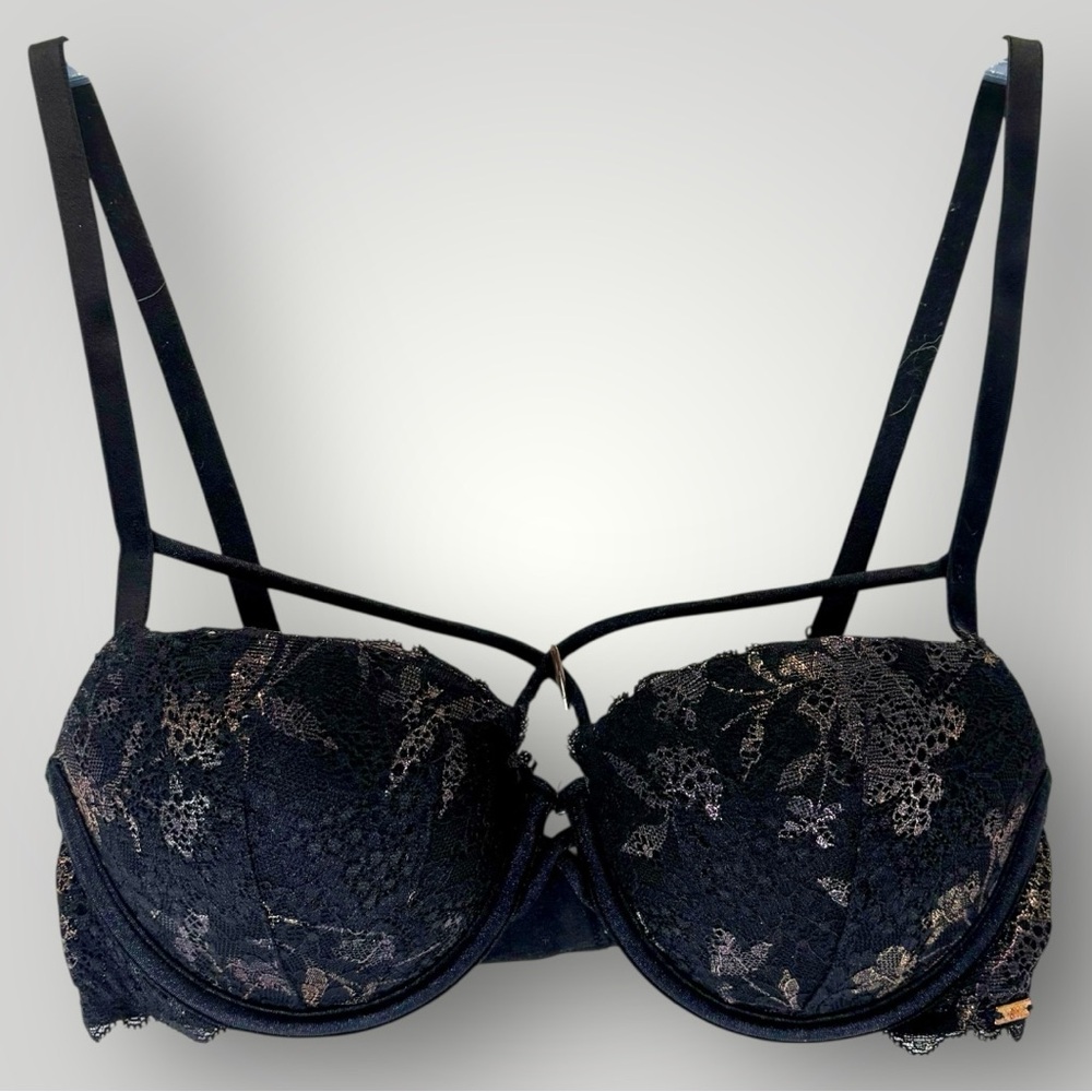 Victoria's Secret PINK Date Push Up Lace Bra- 32C Detachable Straps/Crossback